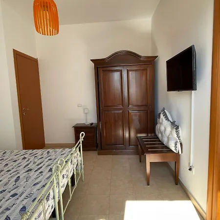 Apartament Caputo Con Posto Auto E Giardino Immenso *