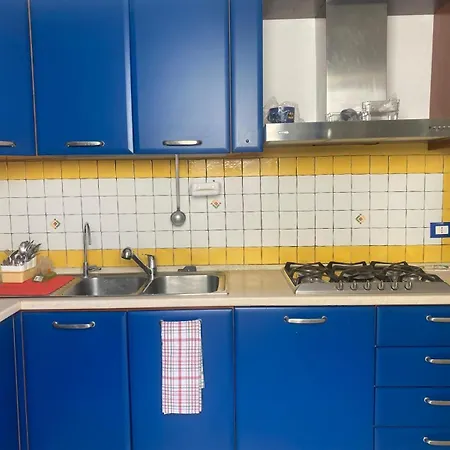 Caputo Con Posto Auto E Giardino Immenso Apartament *