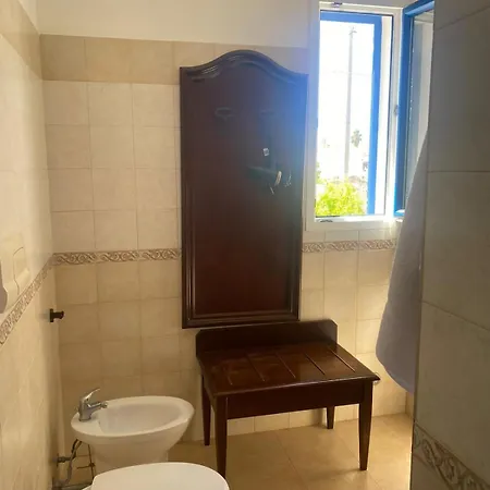 Caputo Con Posto Auto E Giardino Immenso *