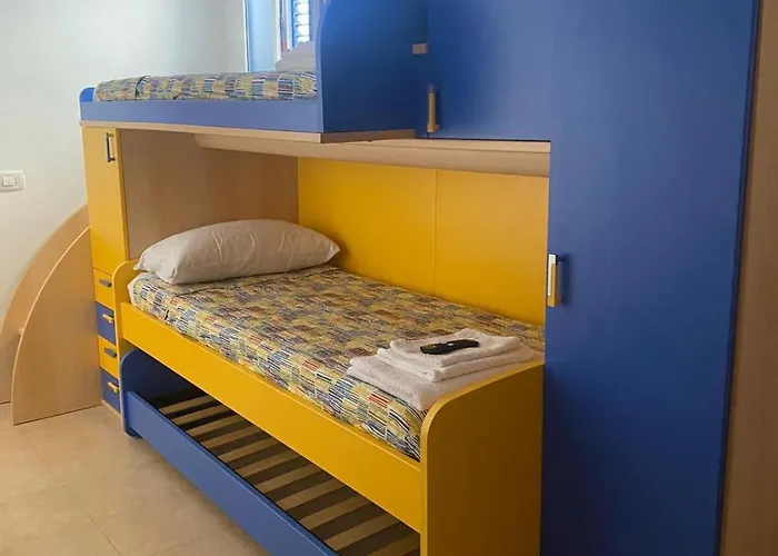 Caputo Con Posto Auto E Giardino Immenso *