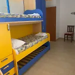Caputo Con Posto Auto E Giardino Immenso Daire