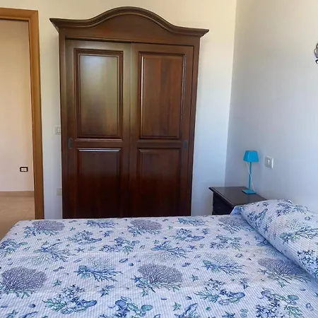 Caputo Con Posto Auto E Giardino Immenso *