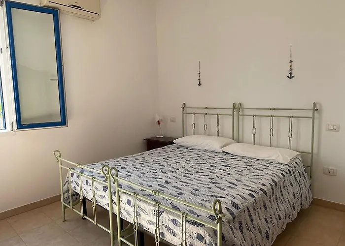 Caputo Con Posto Auto E Giardino Immenso Capilungo