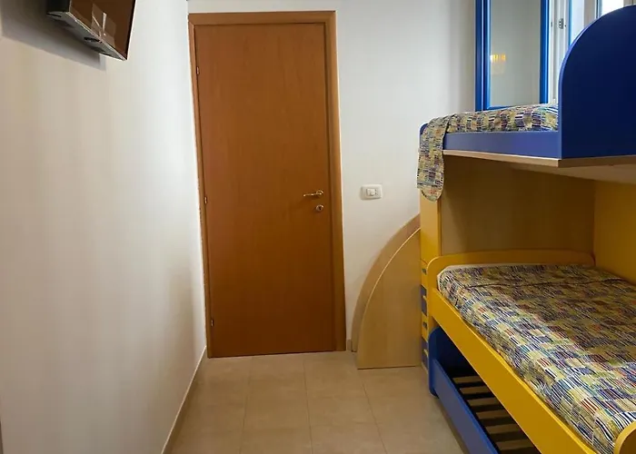 Caputo Con Posto Auto E Giardino Immenso Apartment