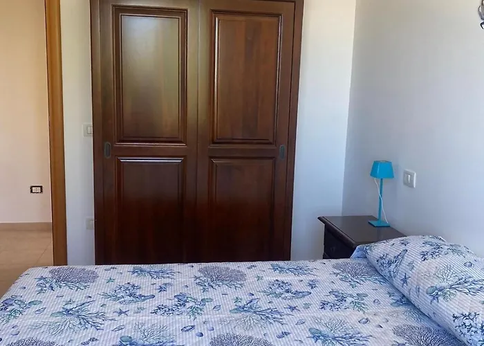 Caputo Con Posto Auto E Giardino Immenso *