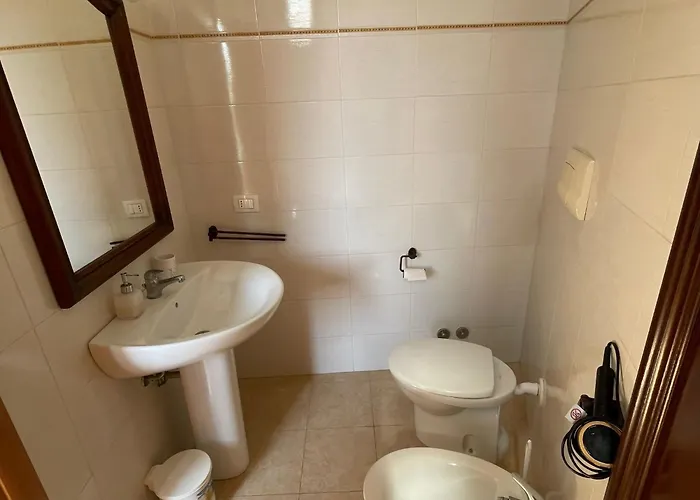 Apartment Caputo Con Posto Auto E Giardino Immenso