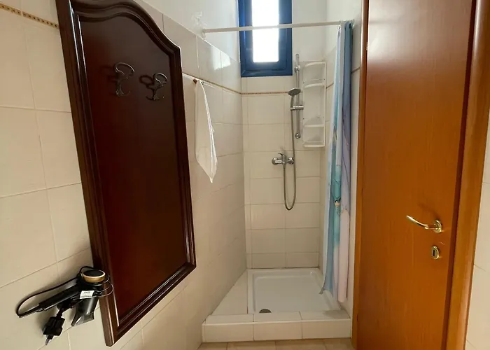 Caputo Con Posto Auto E Giardino Immenso Apartment